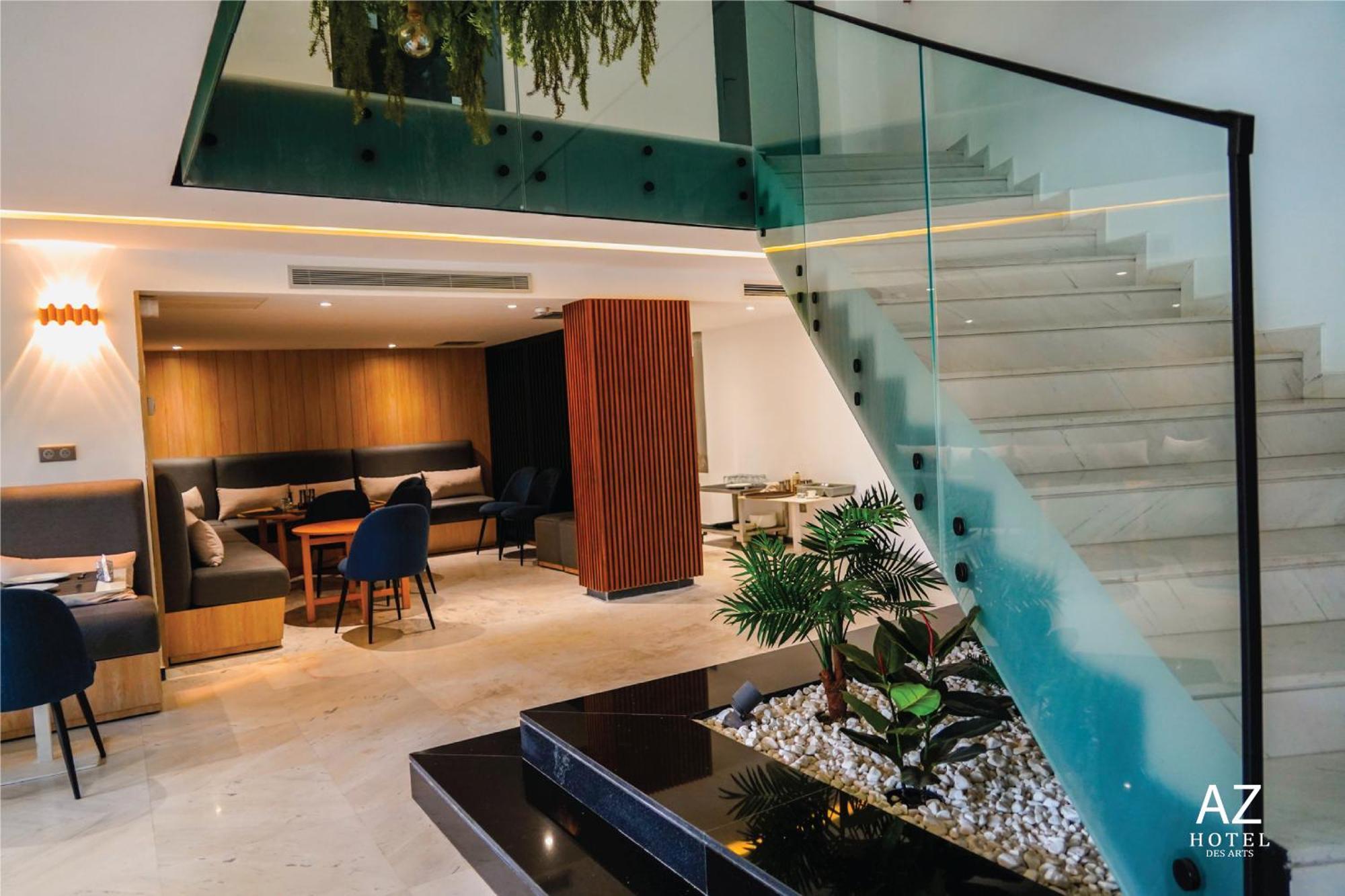 AZ Hotel des Arts